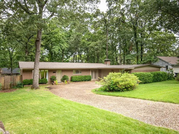34 Cimarron Valley Dr, Little Rock, AR 72212