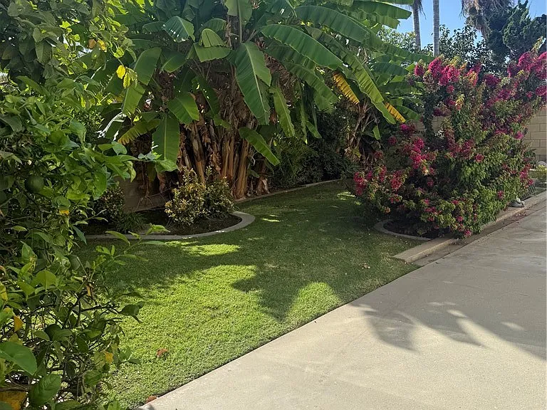 17323 Grayland Ave — Photo 48