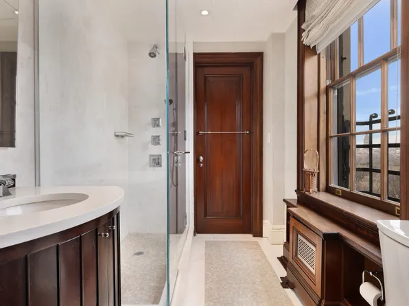 2 East 70th Street image 14 of 15