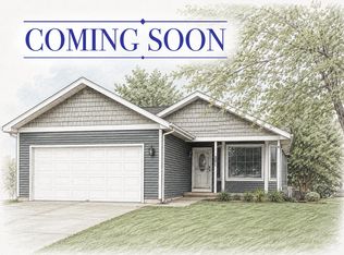 301 Prairie Grass Trl, Deforest, WI 53532