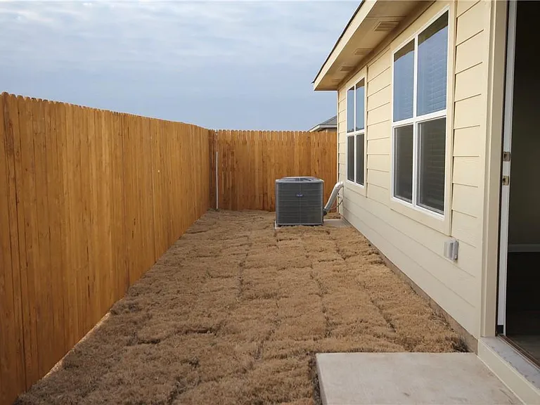 3415 Tilmon Ln — Photo 20