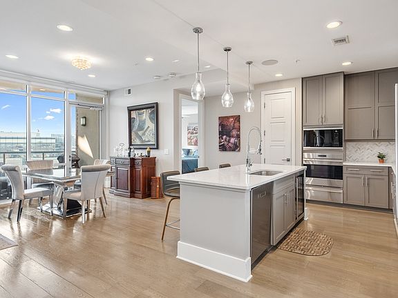 2nd image of 20 Rutledge St APT 504