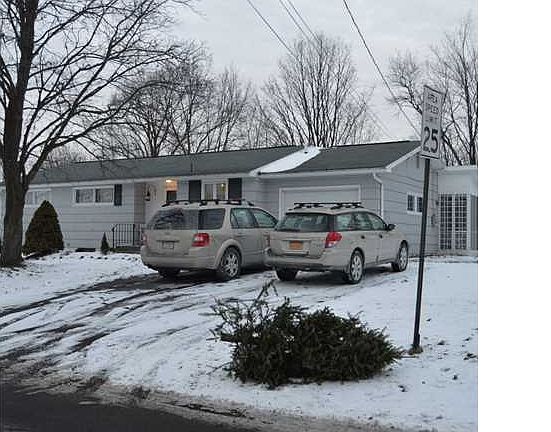 2nd image of 118 Cashin Dr