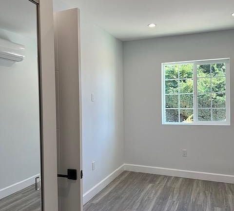 3rd image of 7111 Scarborough Peak Dr
