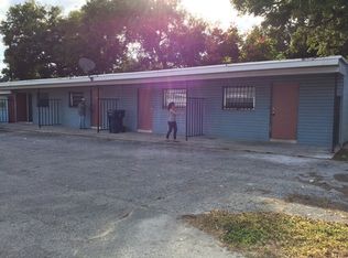 936 E Giddens Ave APT 1, Tampa, FL 33603