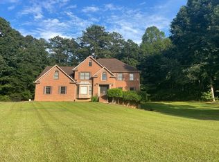 520 Angler Ct SW, Atlanta, GA 30331