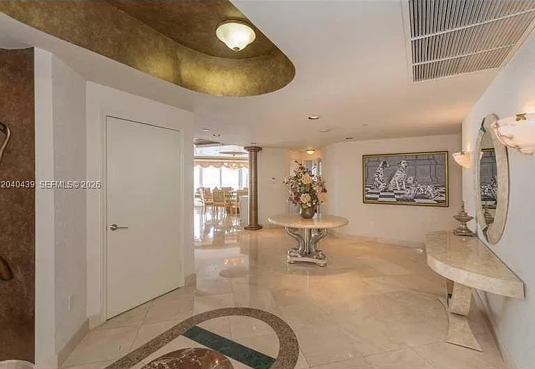 16445 Collins Ave #11B — Photo 9