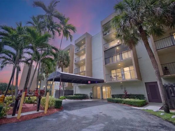 14250 SW 62nd St APT 312, Miami, FL 33183