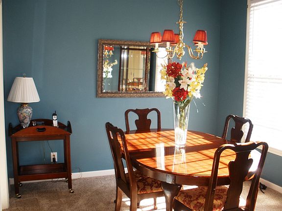 3rd image of 124 Cove Creek Dr