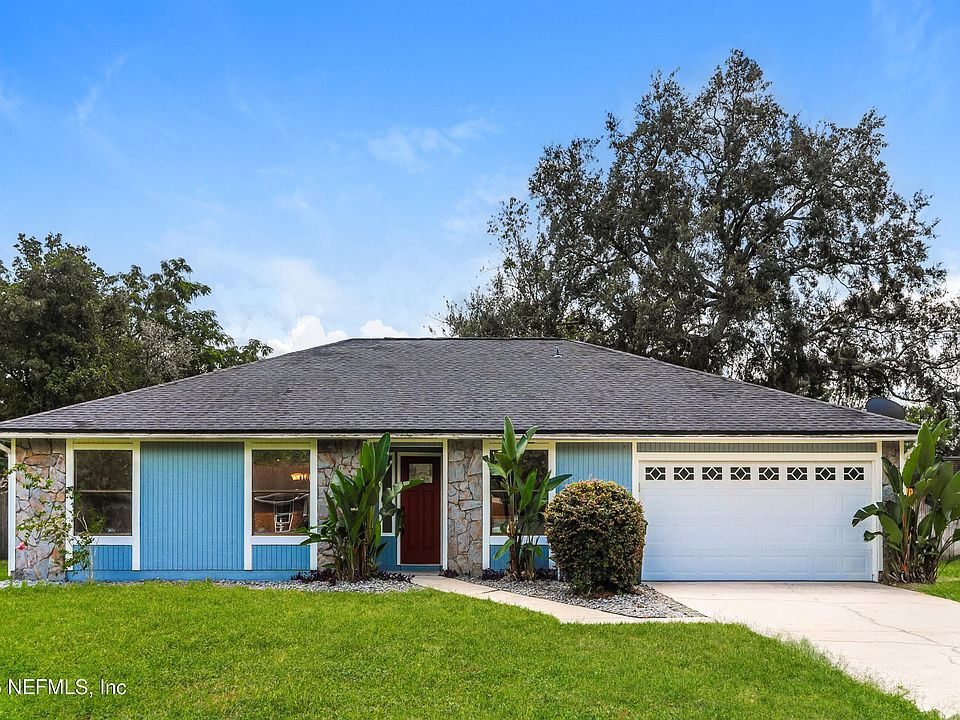 1st image of 5228 GATHERING OAKS Court W