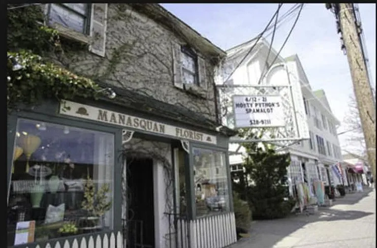 Charming town with everything just one block away