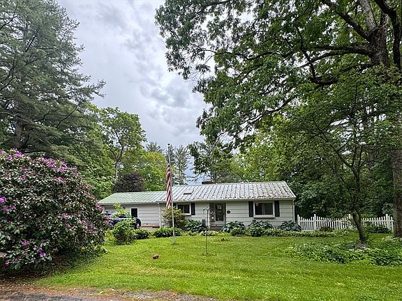 2nd image of 48 Clearview Dr