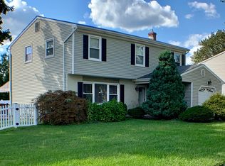 159 Pine Needle St, Howell, NJ 07731