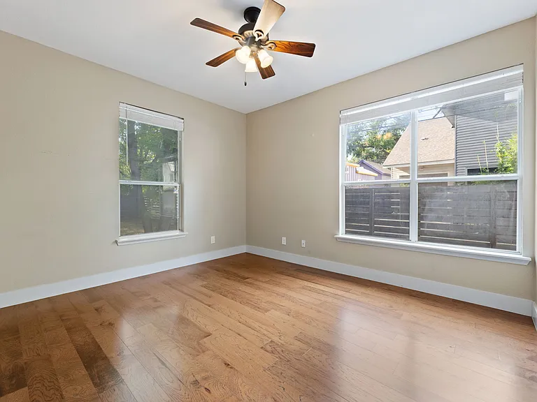 57 Waller St — Photo 14