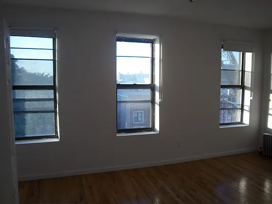 Rented by Wolf Brokerage LLC | media 6