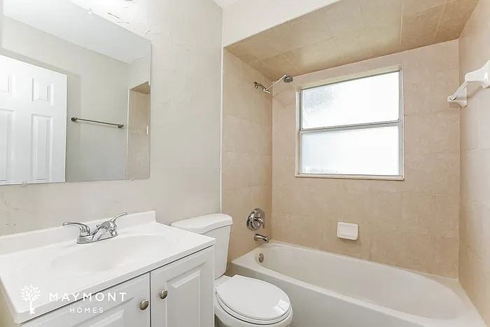 705 Maple Ave — Photo 9