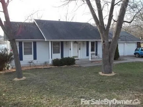 1420 Oakhill Dr, Cassville, MO 65625