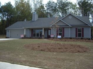 1917 Paynes Point, Winder, GA 30680