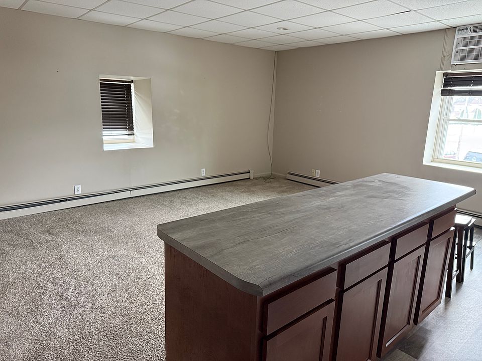 2nd image of 151 N Springfield St #5