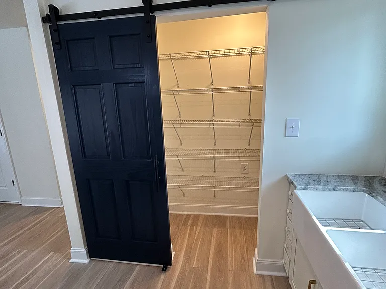 2914 Seaford Rd — Photo 35