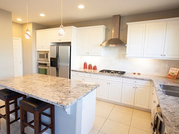 5th image of 16199 Navigator Ave