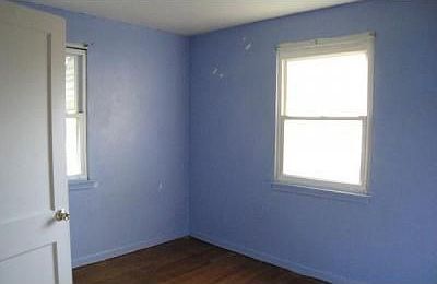 5th image of 3025 Dresden St