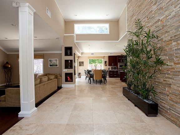 5th image of 1100 Inverness Dr