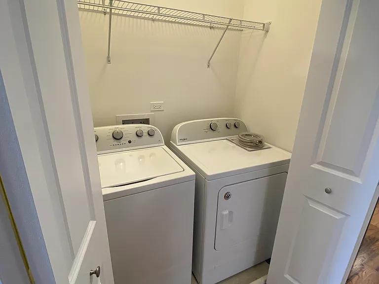 6653 S Woodlawn Ave #2 — Photo 4