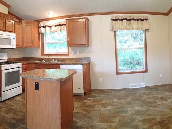 3rd image of 600 Hastings Avenue ##507