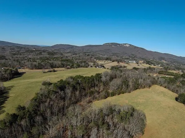 2790 Mountain View Church Rd, King, NC 27021