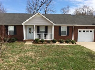 2239 Kim Dr, Clarksville, TN 37043