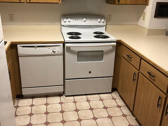 2nd image of 3960 Oak Trail Run APT 2501