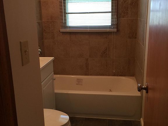 4th image of 5354 N 47th St