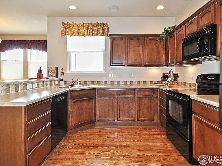 3815 Rock Creek Dr #B — Photo 11
