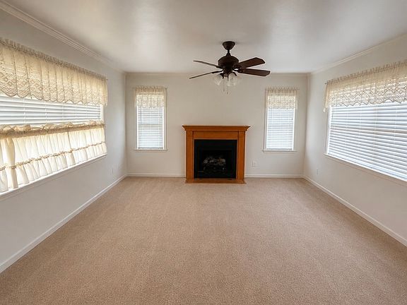 3rd image of 803 Spring St
