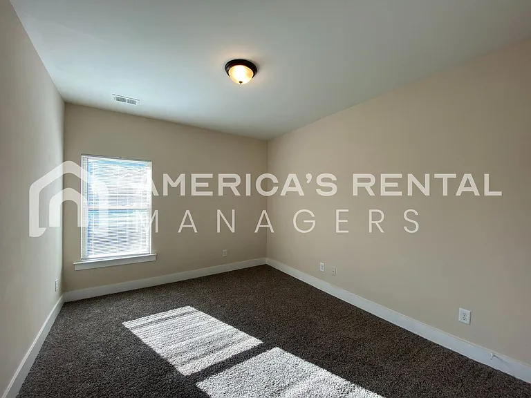 6206 Cathwick Dr — Photo 23