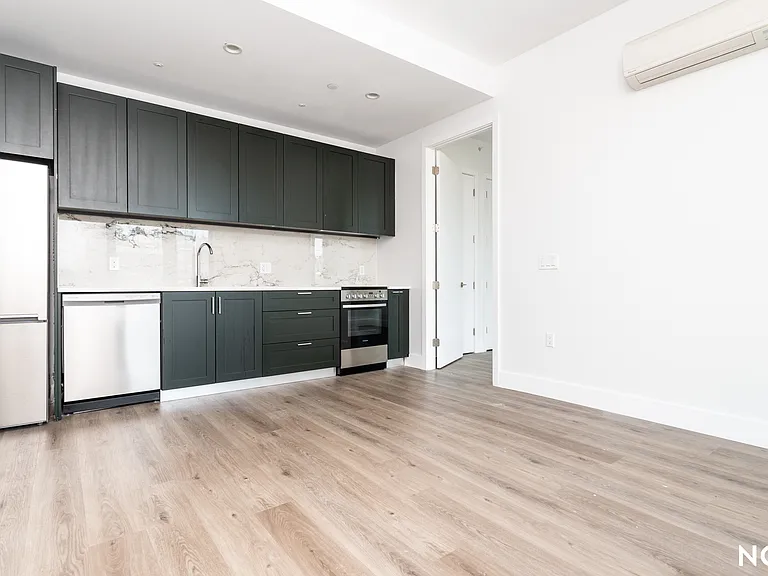 322 Grand Concourse #1205 — Photo 3