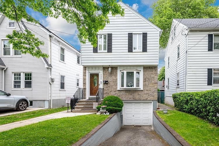 1st image of 2226 Mickle Avenue