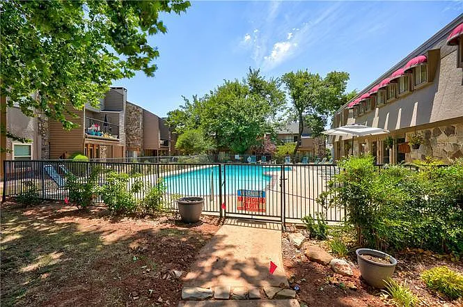 6000 Penn #209-B — Photo 46