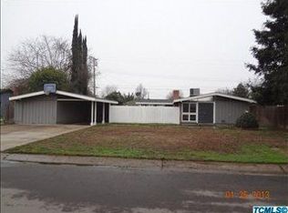 2447 E Sunset Ave, Tulare, CA