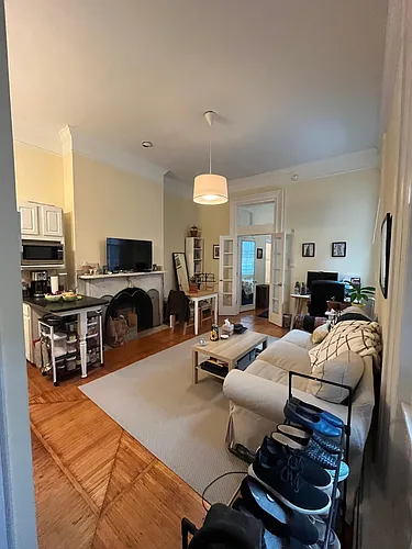 1809 Pine St #2R Photo 1