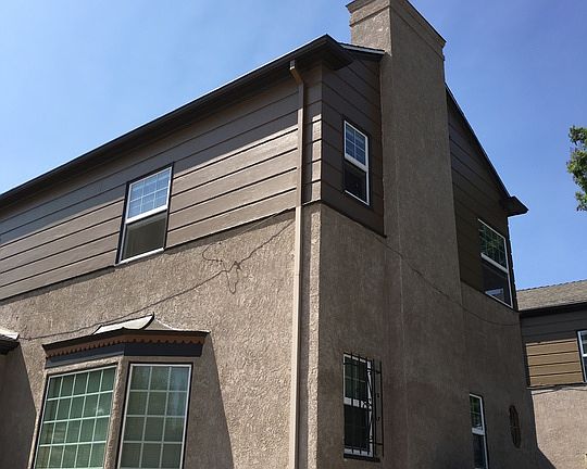 2nd image of 4149 Edgehill Dr