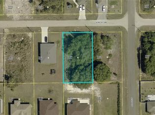 2903 43rd St SW, Lehigh Acres, FL 33976