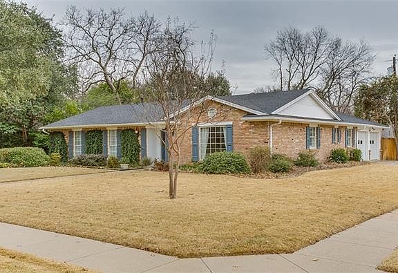 2nd image of 1233 Chippewa Dr