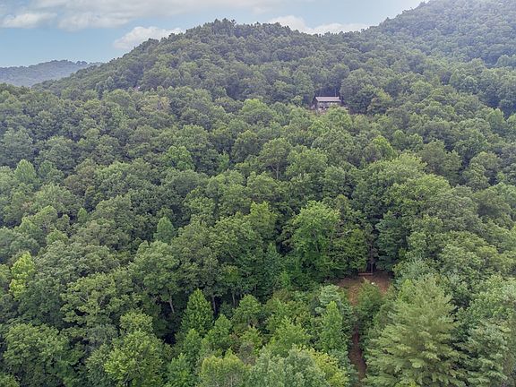 4th image of 1154 Crestview Dr