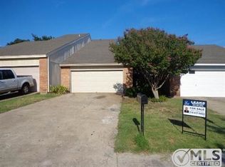 722 Carriage Way, Duncanville, TX 75137