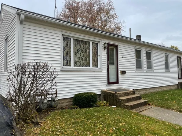 302 S East St, Wilmington, IL 60481