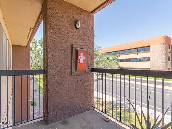 2nd image of 3810 N MARYVALE Parkway #2093