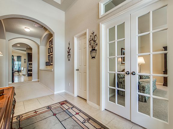 5th image of 1028 San Pedro