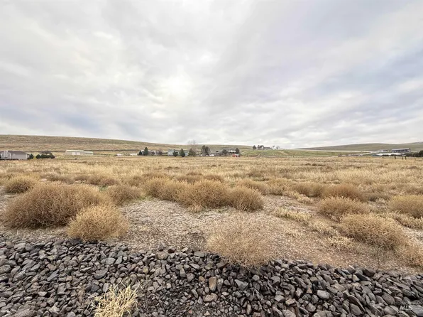 2266 Chukar Ln, Clarkston, WA 99403